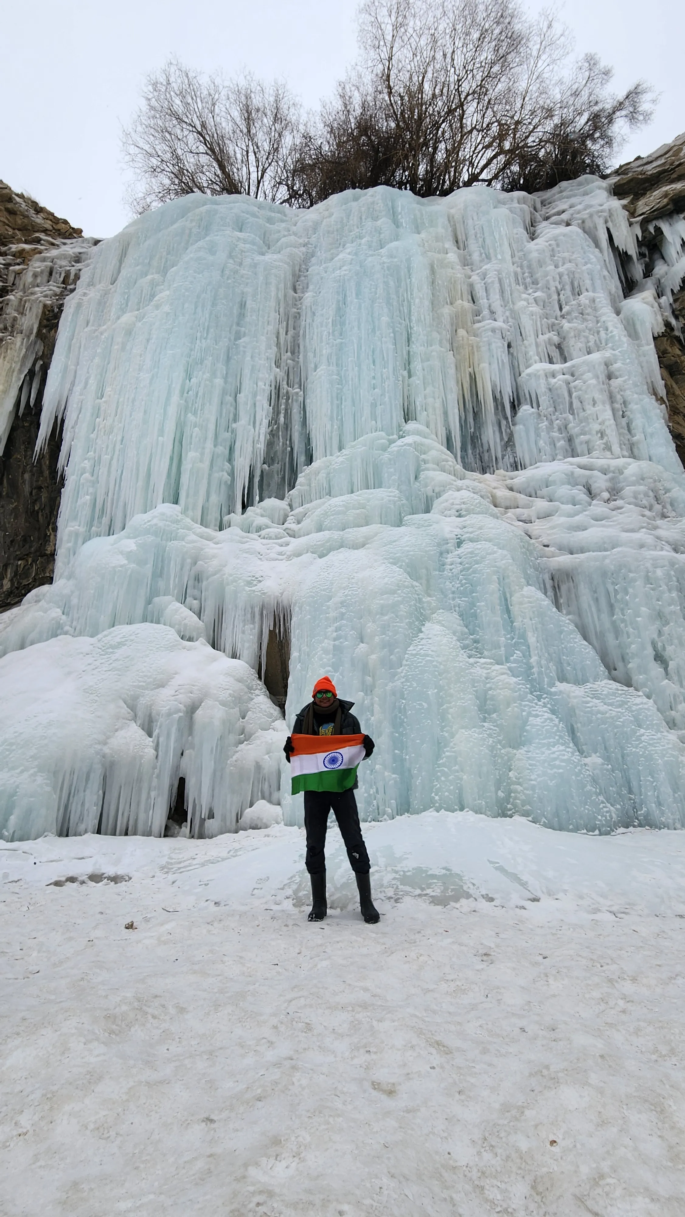 Chadar Trek Nerak Frozen Waterfall